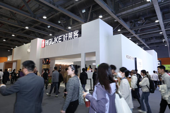 1743678930916275.png image.png